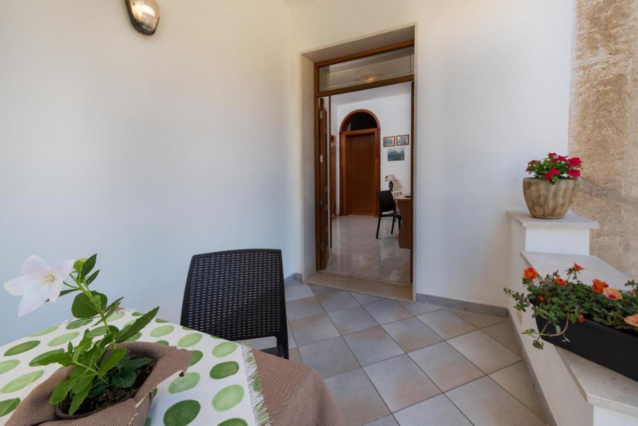 Bed and Breakfast Tra La Montagna E Il Mare San Vito Lo Capo Exterior foto